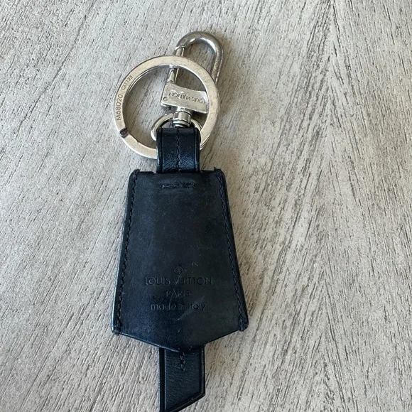 Louis Vuitton Cloche Key Holder